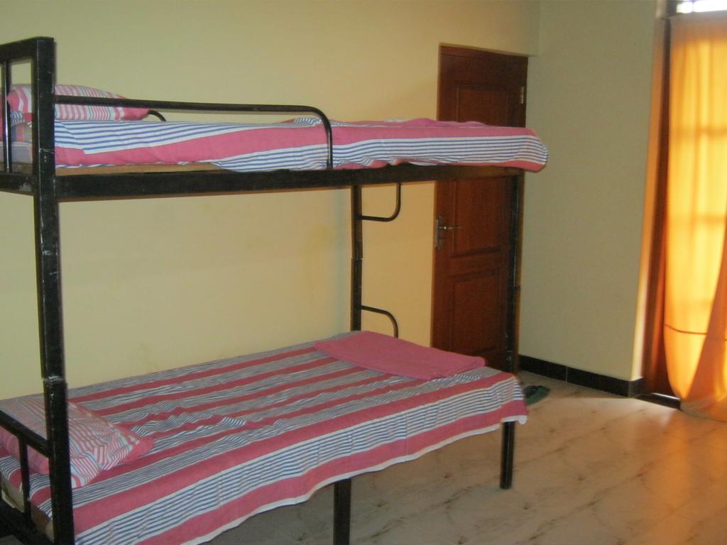 Aurora - Negombo Budget Hostel ห้อง รูปภาพ