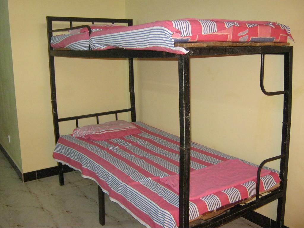 Aurora - Negombo Budget Hostel ห้อง รูปภาพ