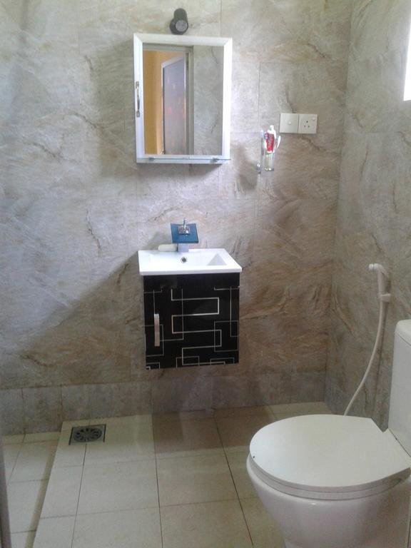 Aurora - Negombo Budget Hostel ภายนอก รูปภาพ
